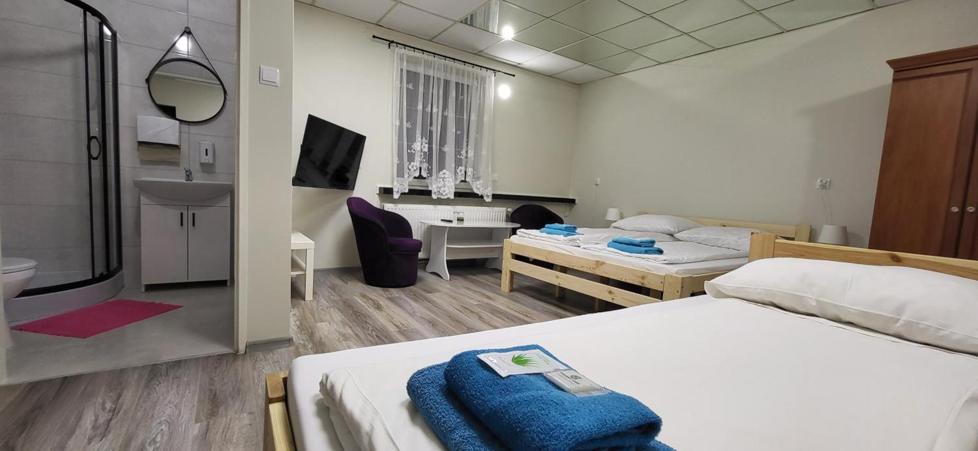 Etna - Hostel -Noclegi Rzeszów Esterno foto