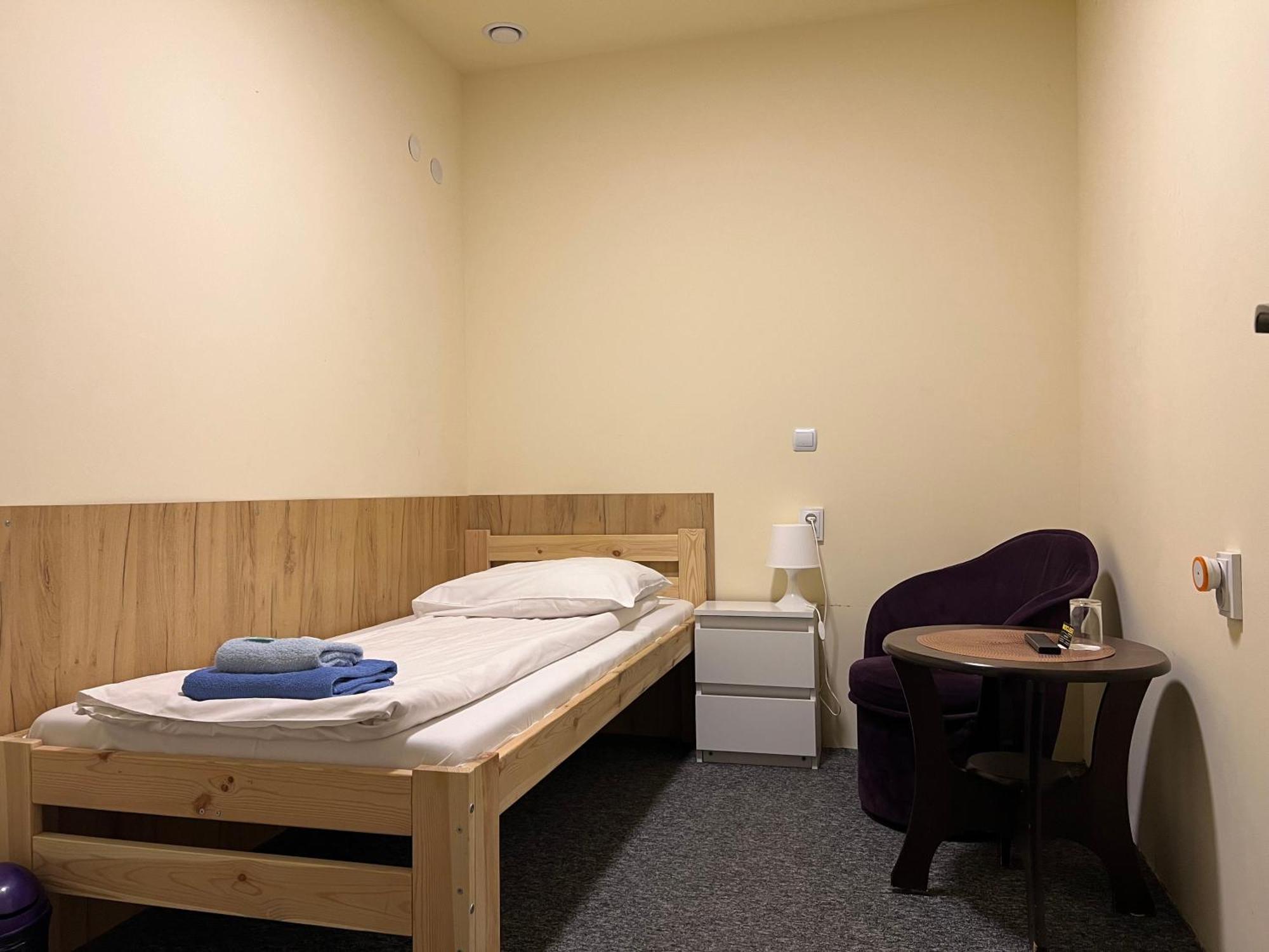 Etna - Hostel -Noclegi Rzeszów Esterno foto
